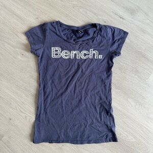 Vintage bench tee